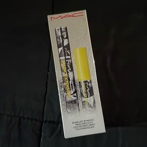MAC  Bundled In Magic Mascara Duo
